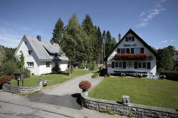 Gaestehaus Wald Und See Titisee-Neustadt Exteriör bild
